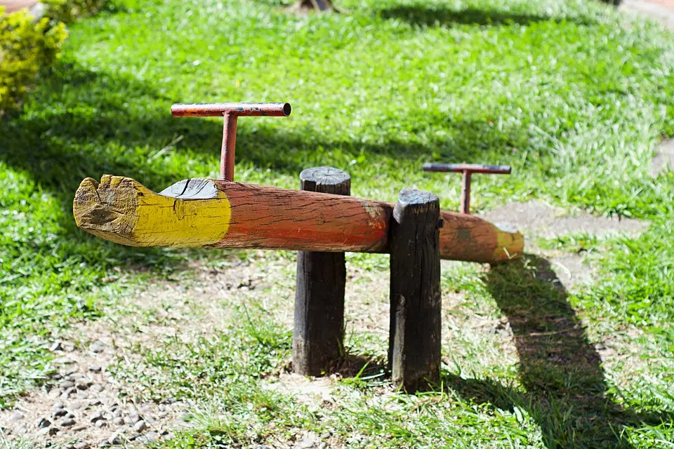 Comment fabriquer une balançoire à bascule ?