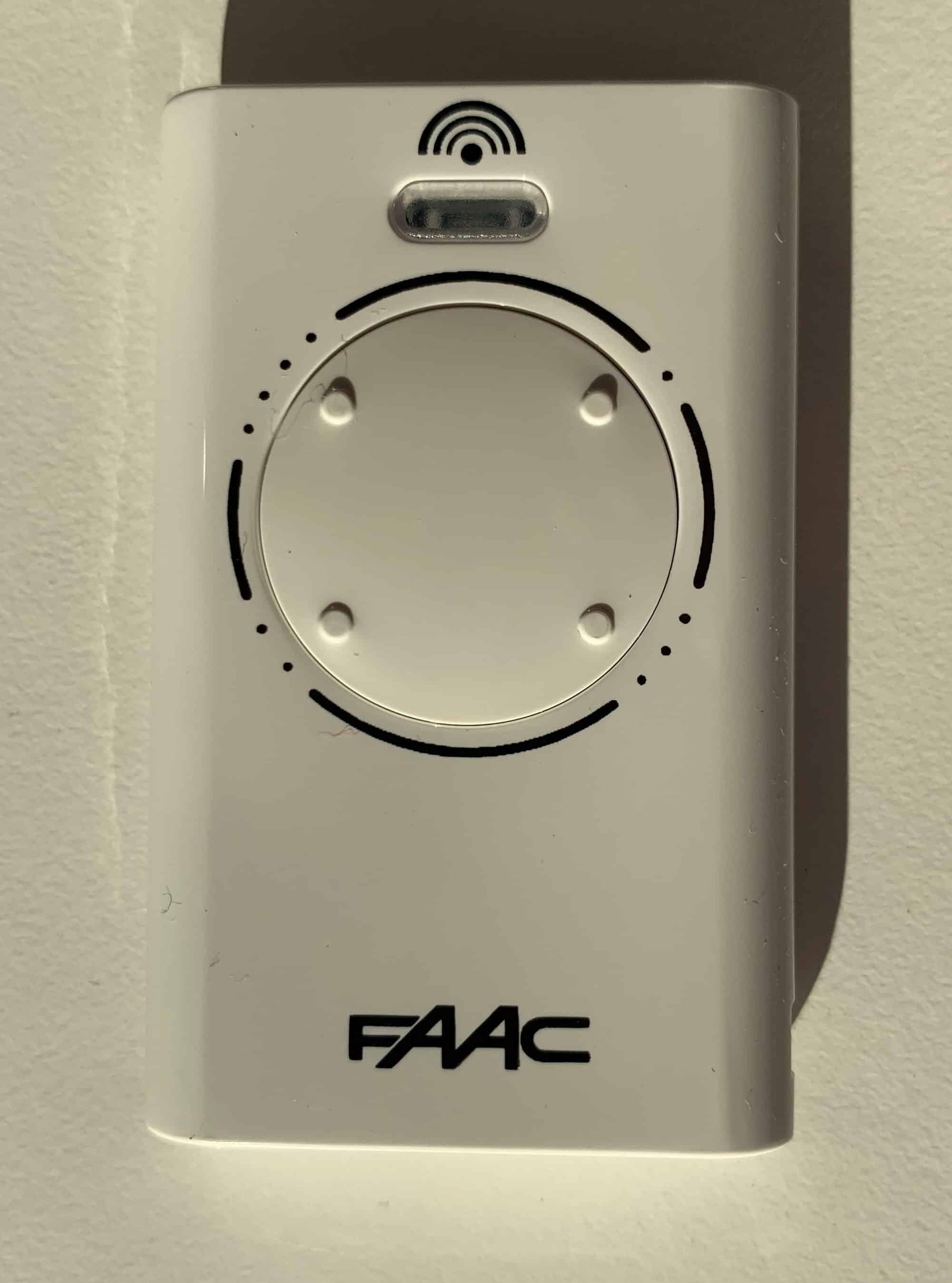 Comment réparer une télécommande FAAC 