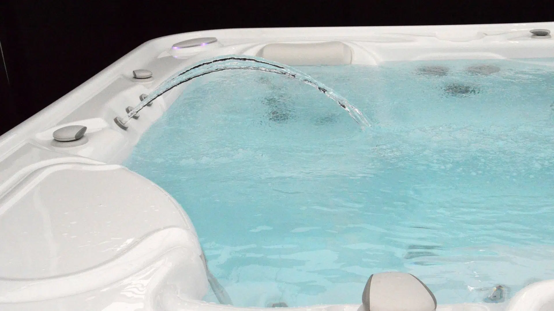 Le jacuzzi à la maison, la détente à tout moment !