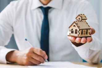Malfaçons électriques en rénovation : ce que dit la norme NF C 15-100 sur vos recours
