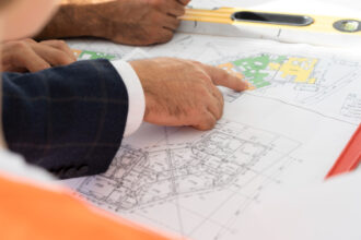 Quel constructeur choisir pour un projet maison + terrain en Normandie ?